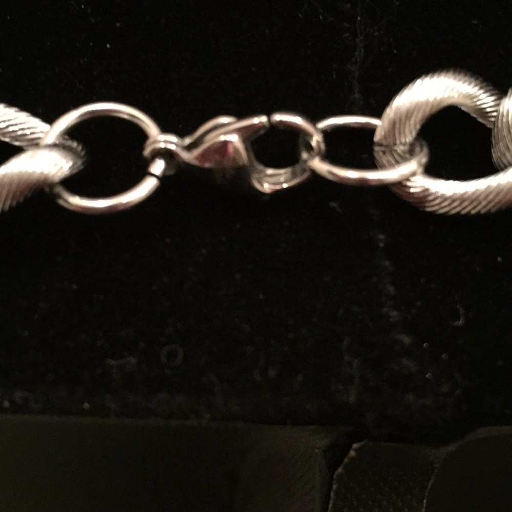 Substantial - Picture 5 of 13